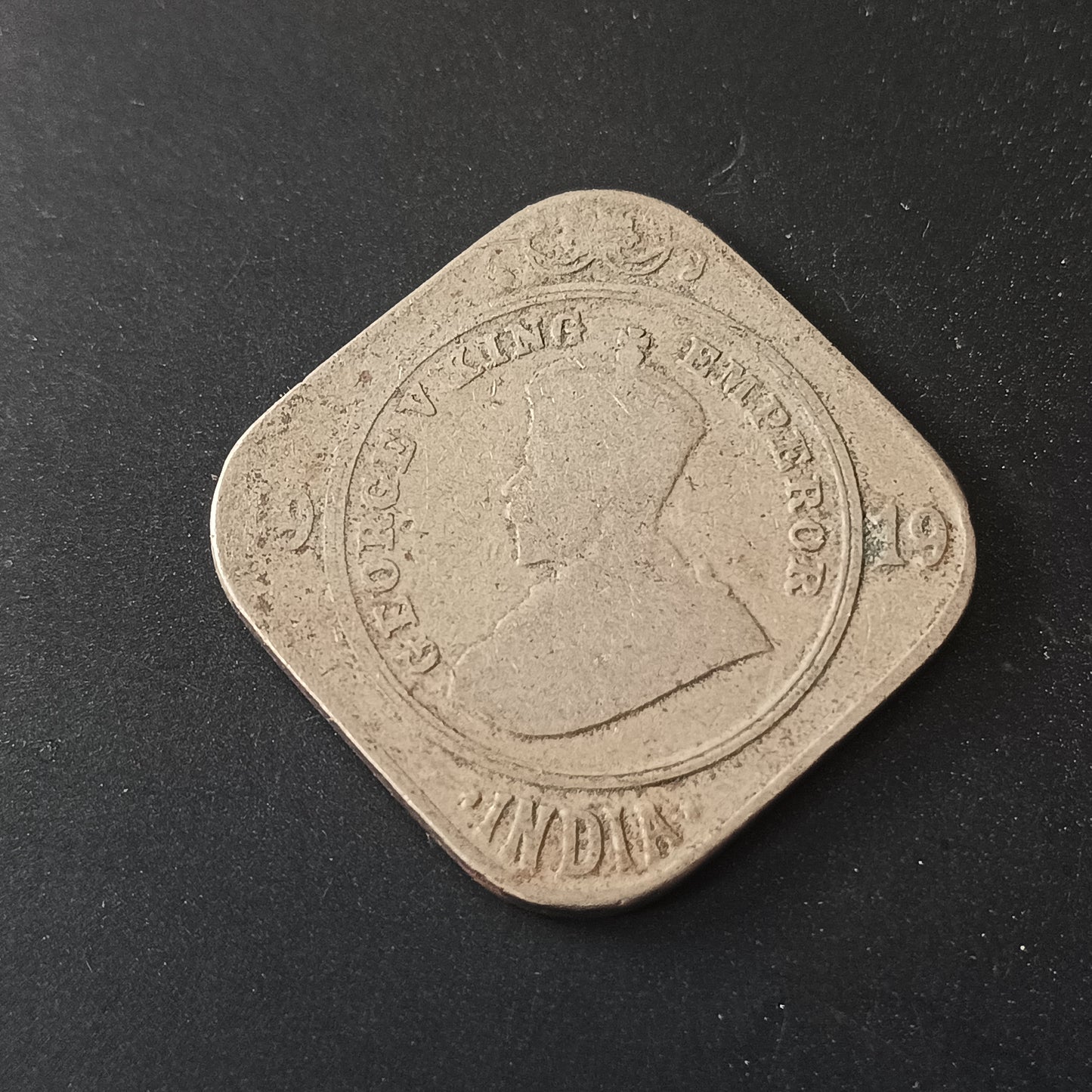2 Anna 1919 George V (Ref: AUC1517)
