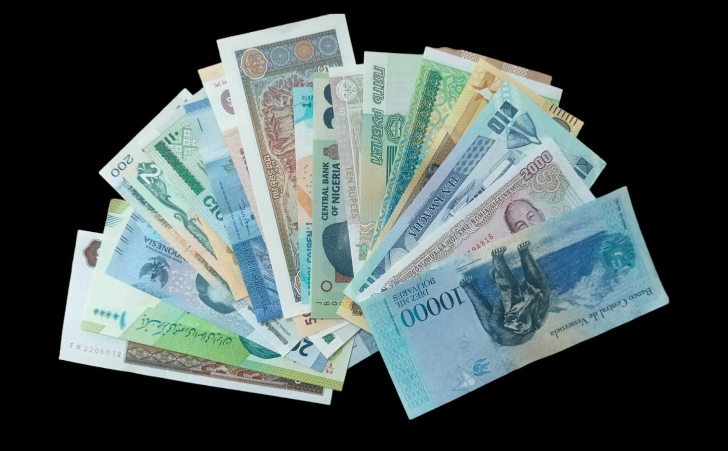 Gift Set - 25 All Different Countries Banknotes