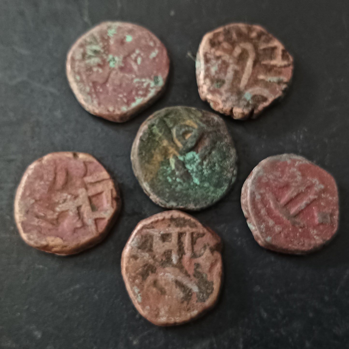 Lot of 6 Coins - Mix Gwalior Paisa (Mandsaur Mint) - Princely State of Gwalior - (ref: AUC1744)