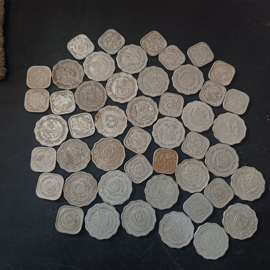Lot of 48 Coins - 5 Paise & 10 Paise Alumimium  Commemorative Mix (Ref : AUC1321)