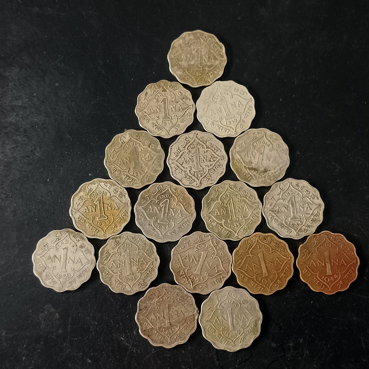 Lot of 17 Coins - All Different Years of 1 Anna George 5 & George 6 (Ref : AUC1603)