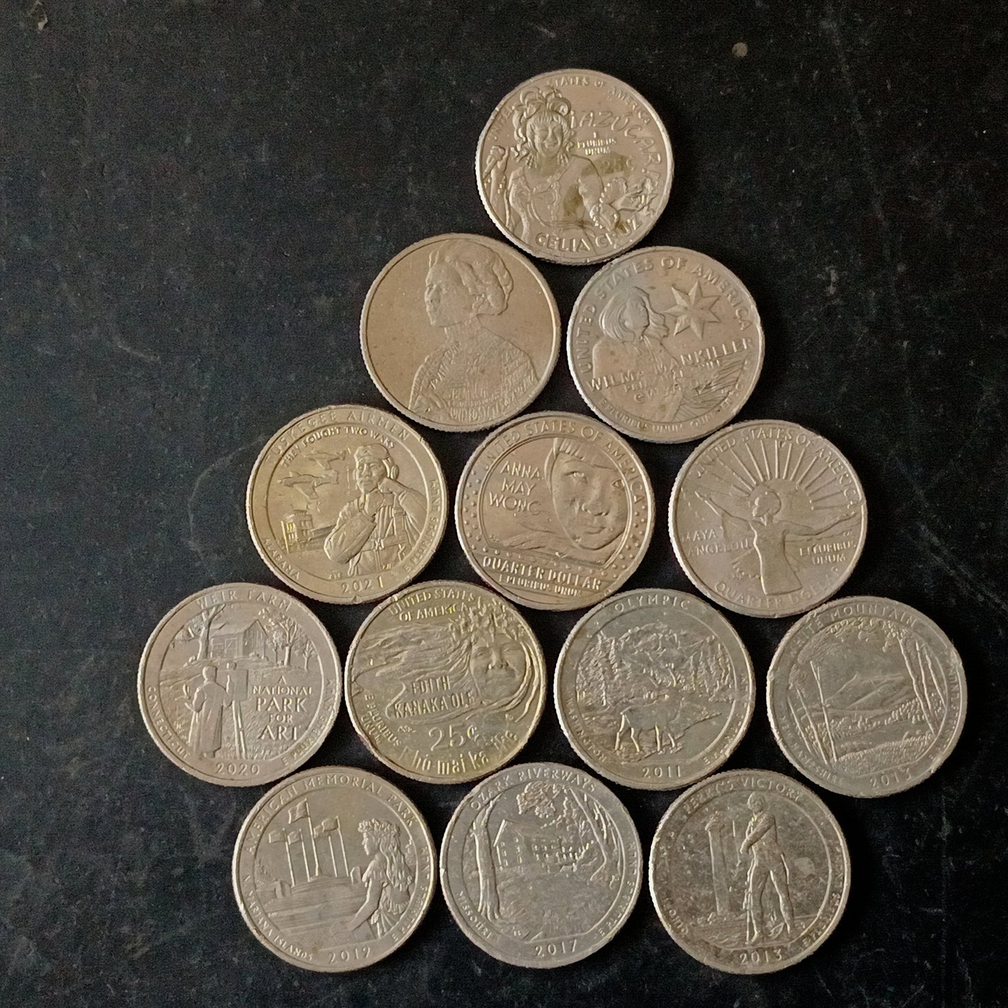 Lot of 13 Coins - 1/4 Dollar Commemorative Scarce Coins - U.S.A. - (Ref: AUC1822)