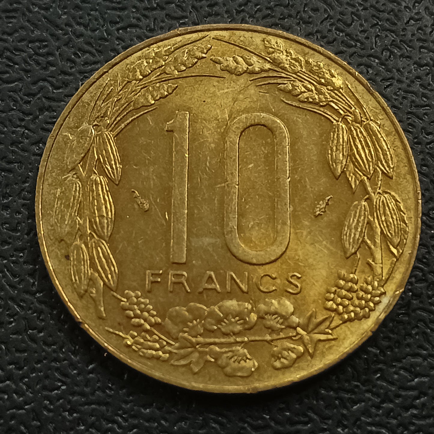 10 Francs CFA 1985 XF+ grade - Central African States