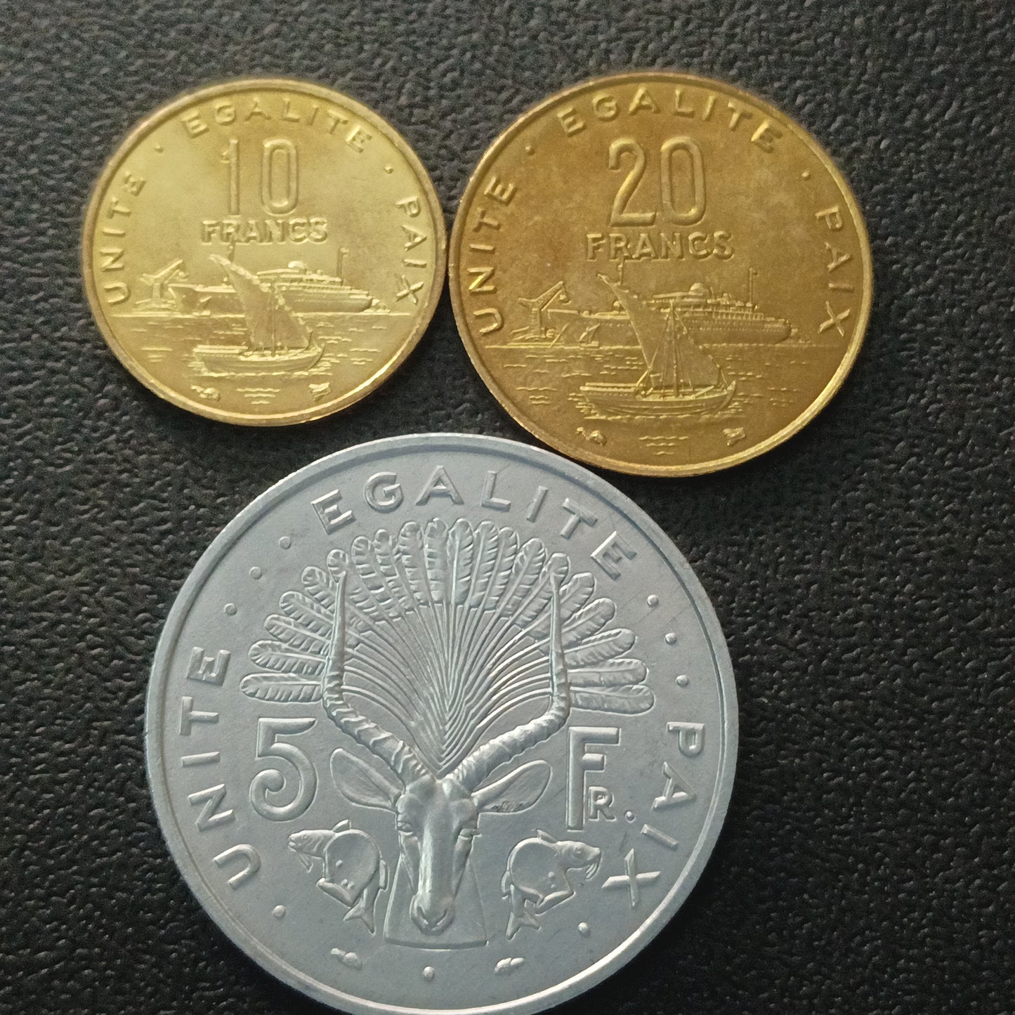 Set of 3 UNC coins - Djibouti (5Francs/10Francs/20 Francs)