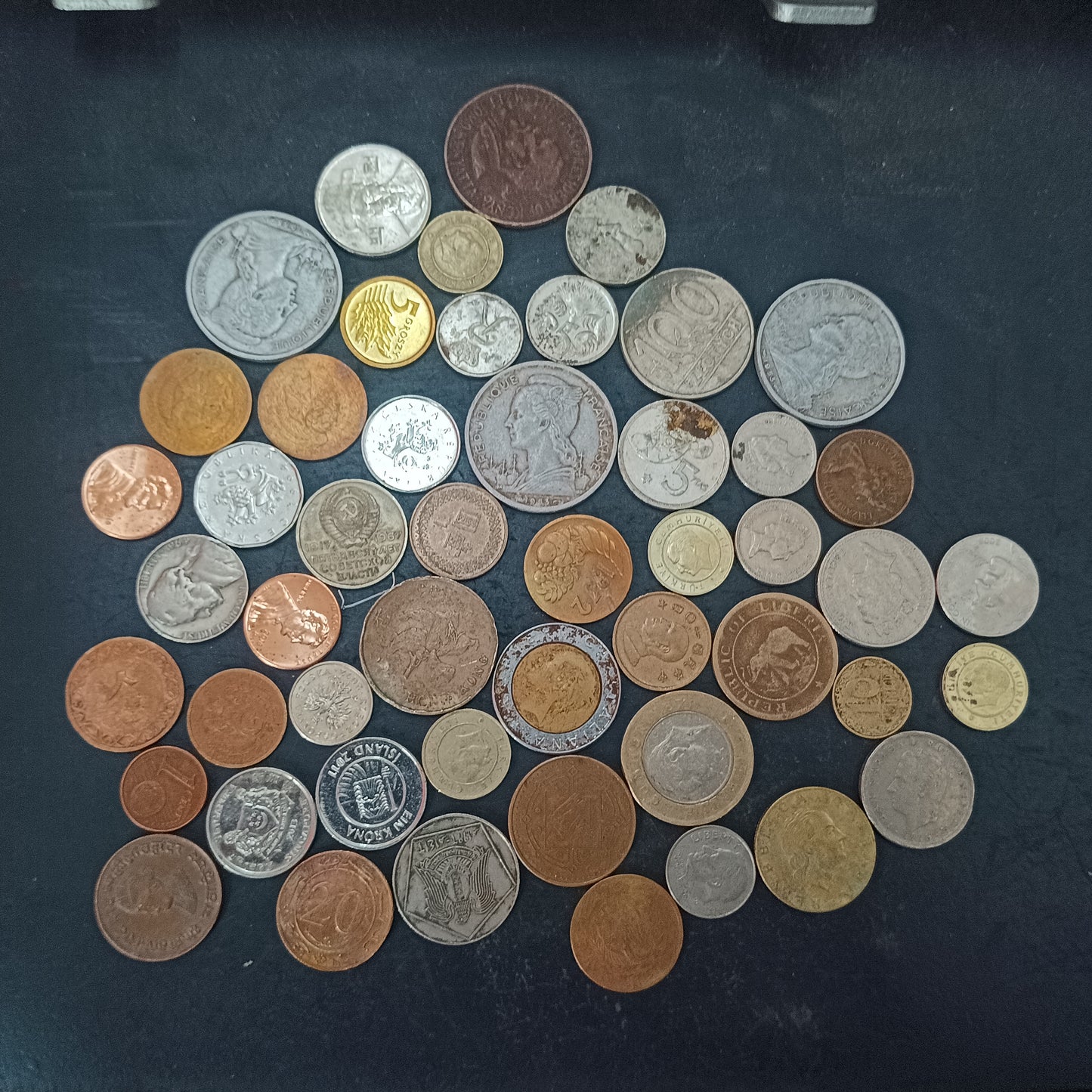 Lot of 50 Coins - Mix World Countries (Ref : AUC1358)