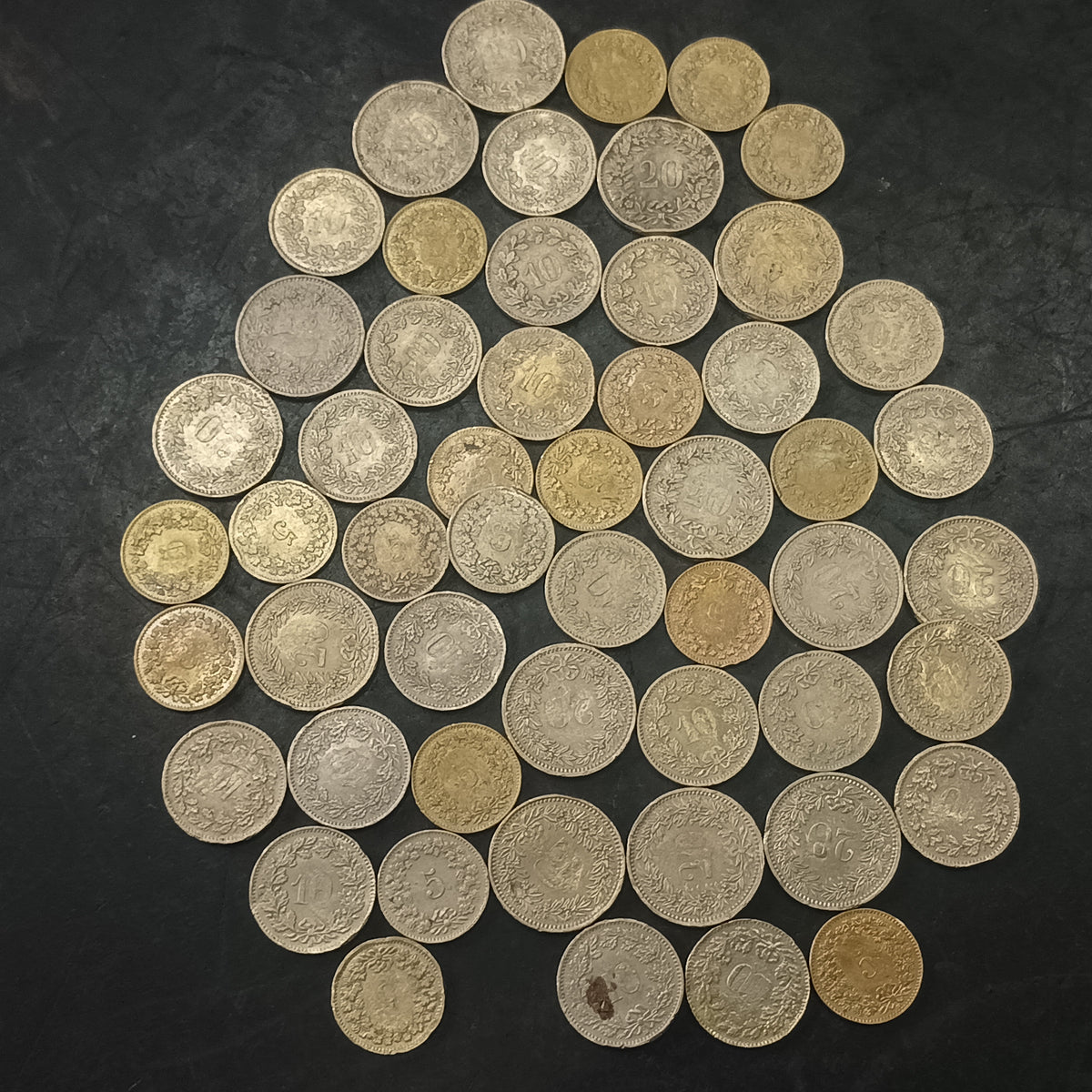 Lot of 53 Mix Coins - 5/10/20 Rappen Switzerland (Ref: AUC1925)