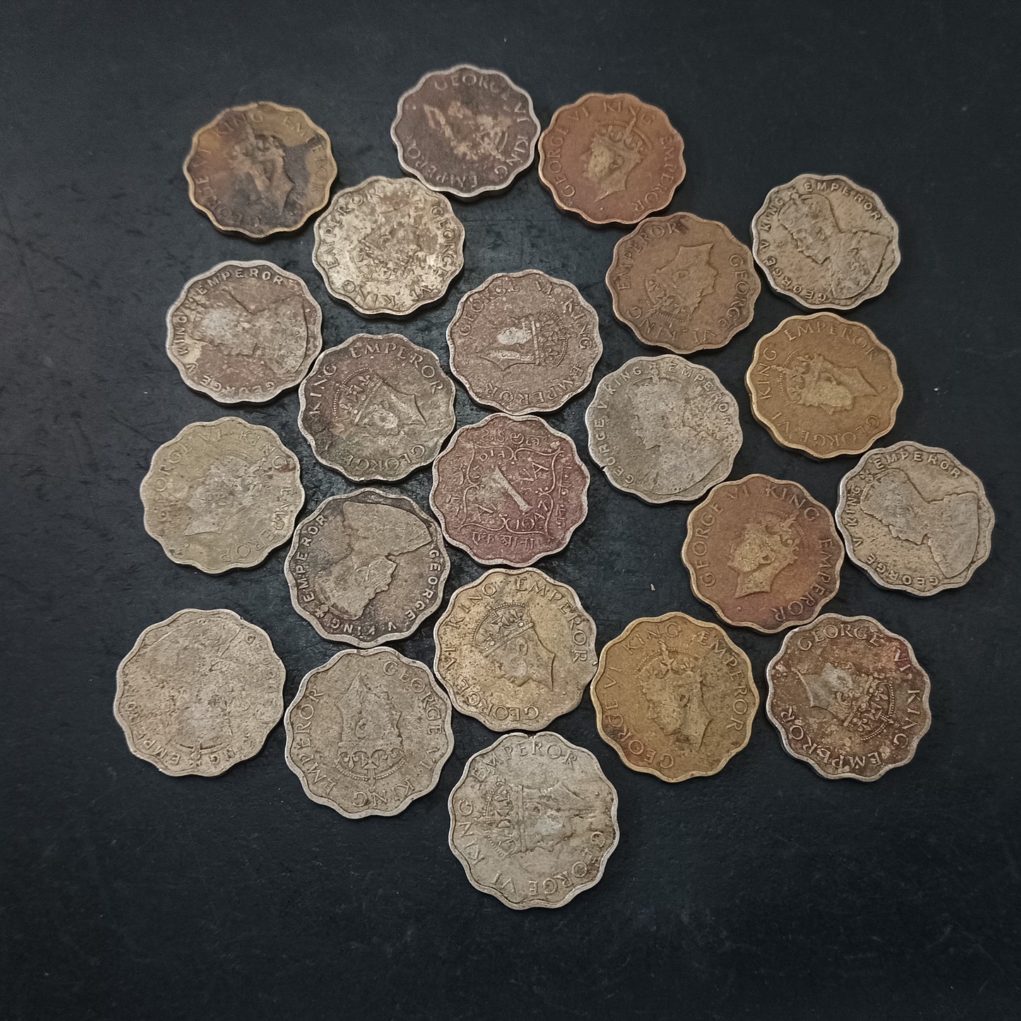 Lot of 22 Coins - 1 Anna George V and George VI Mix (Ref : AUC1356)