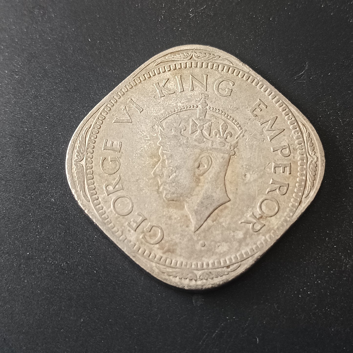 2 Anna 1947 Calcutta George VI (Ref: AUC1515)