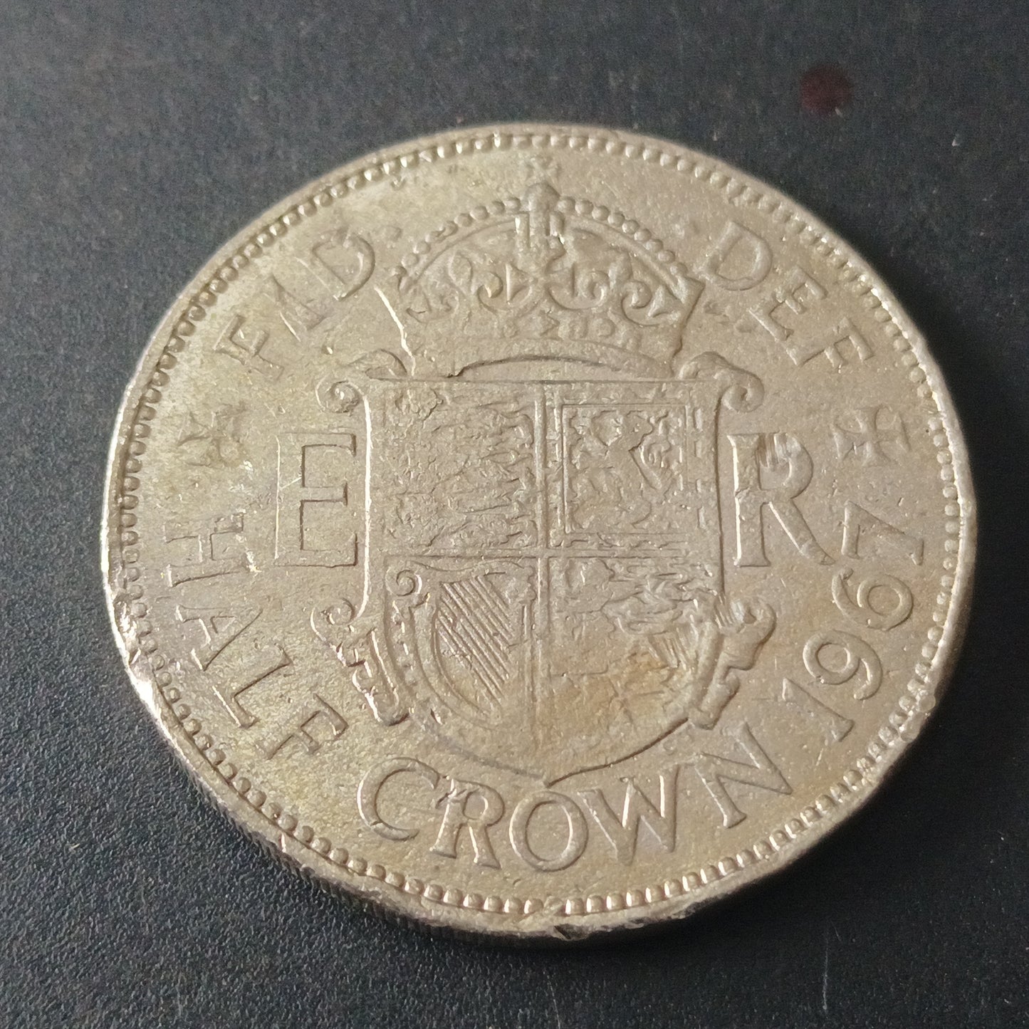 1/2 Crown 1967- Elizabeth II - United Kingdom (Ref: AUC1673)