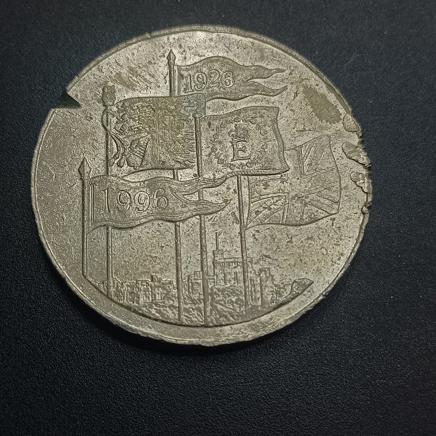 5 Pounds 1996 - 70th anniversary of the birth of Queen Elizabeth II - United Kingdom (Ref: AUC1705)