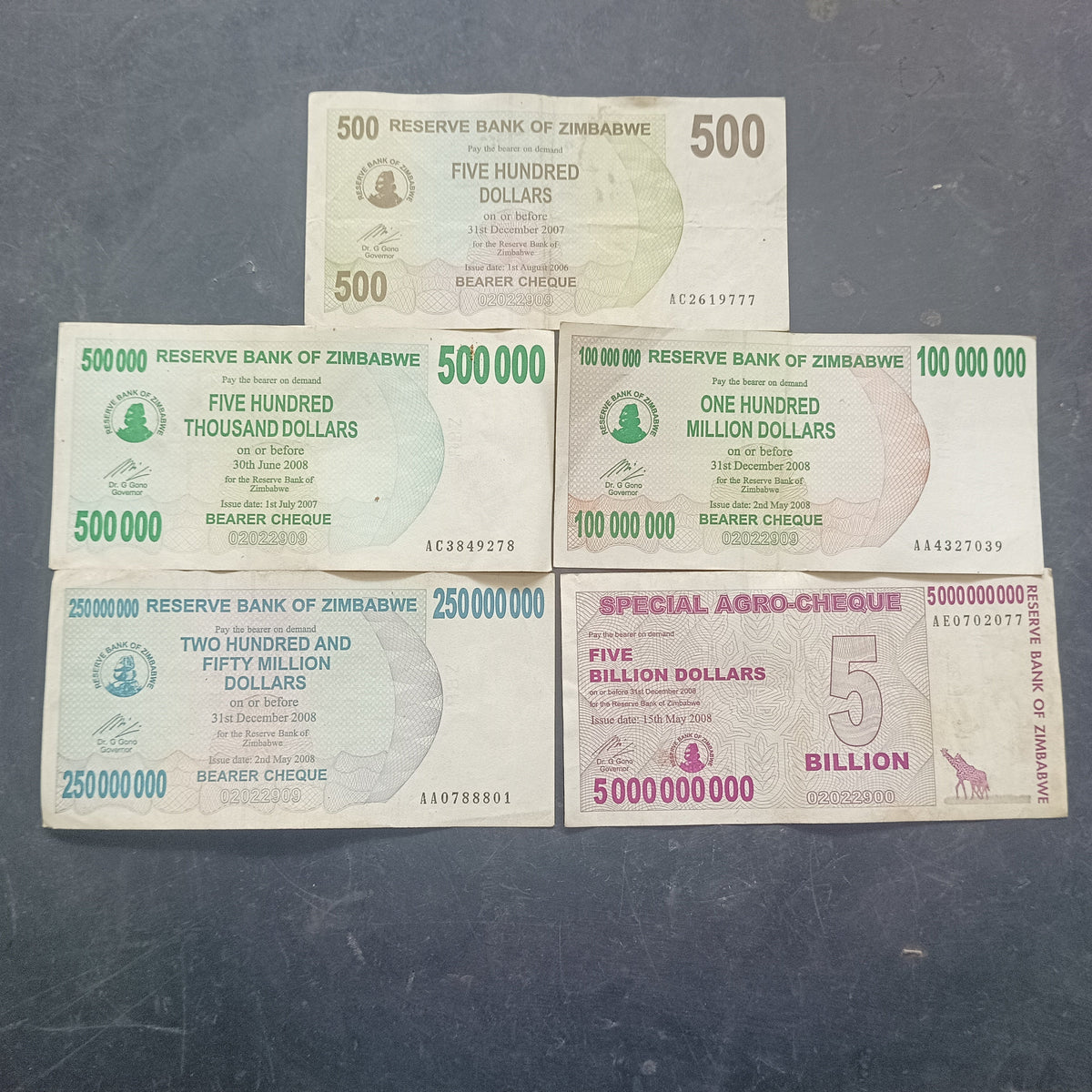 Set of 5 High Denomination Notes (500/500000/100000000/250000000/5 Billion)- Zimbabwe - Random serial number