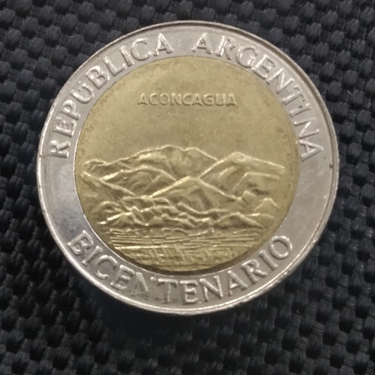 1 Peso 2010 - Argentina (Aconcagua) Circulating Commemorative